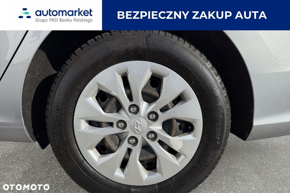 Hyundai i30 1.5 DPI Classic + - 9