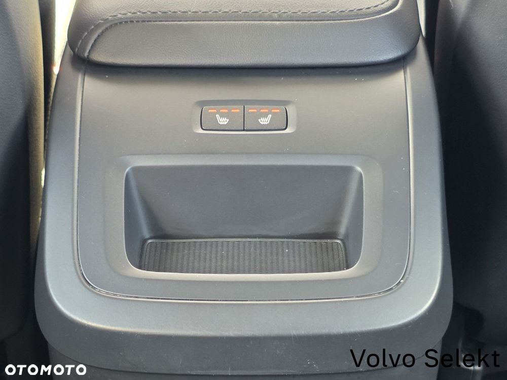 Volvo XC 60 - 35