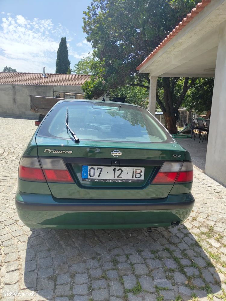 Nissan Primera Hatchback 1.6 SLX - 6