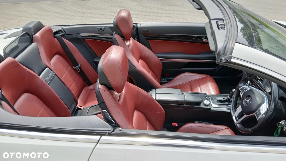 Mercedes-Benz Klasa E 250 CGI BlueEffICIENCY - 19