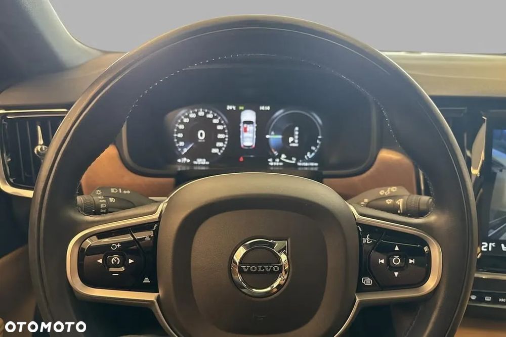 Volvo V90 T8 Twin Engine AWD Inscription - 27