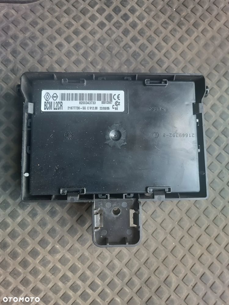 MODUŁ STEROWNIK BCM RENAULT CLIO III 8200343733 - 1