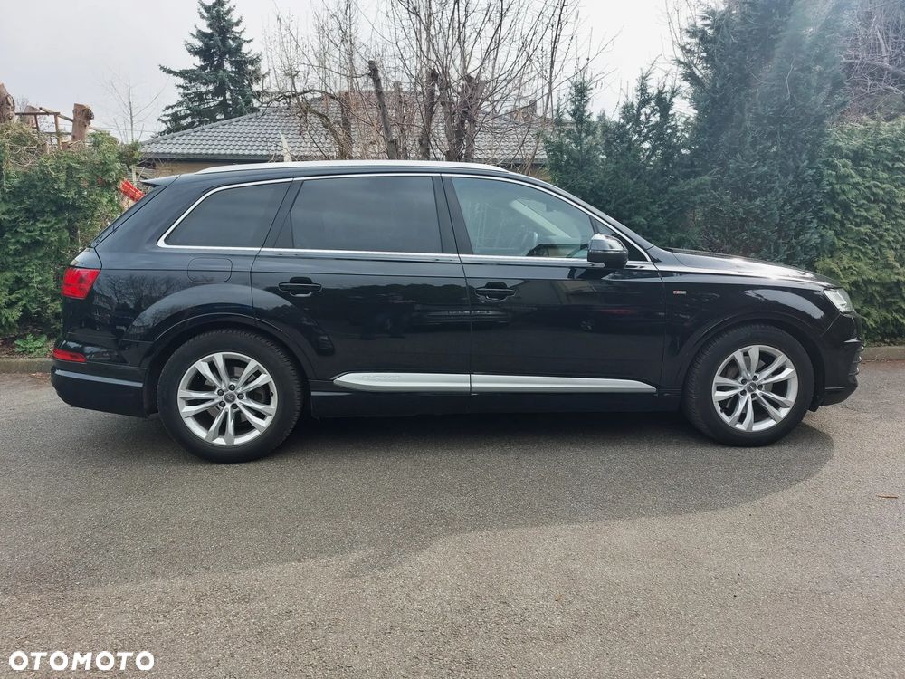 Audi Q7 - 10