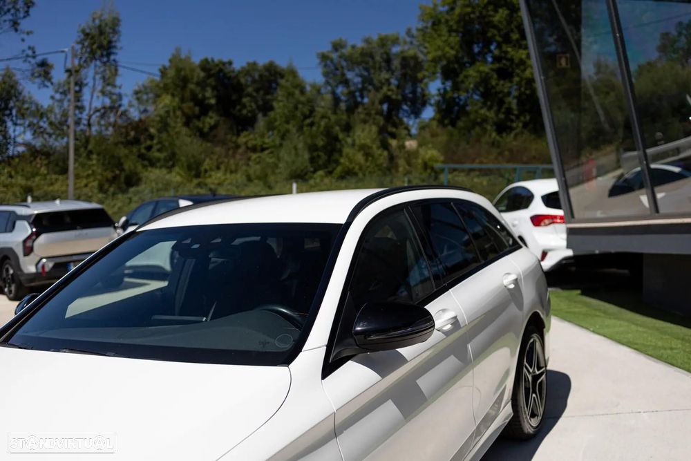 Mercedes-Benz C 300 de AMG Line - 15