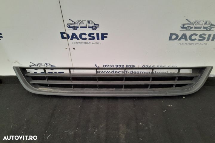 Grila bara fata centru 3C8853677 3C8853677 Volkswagen VW Passat CC 1 - 1