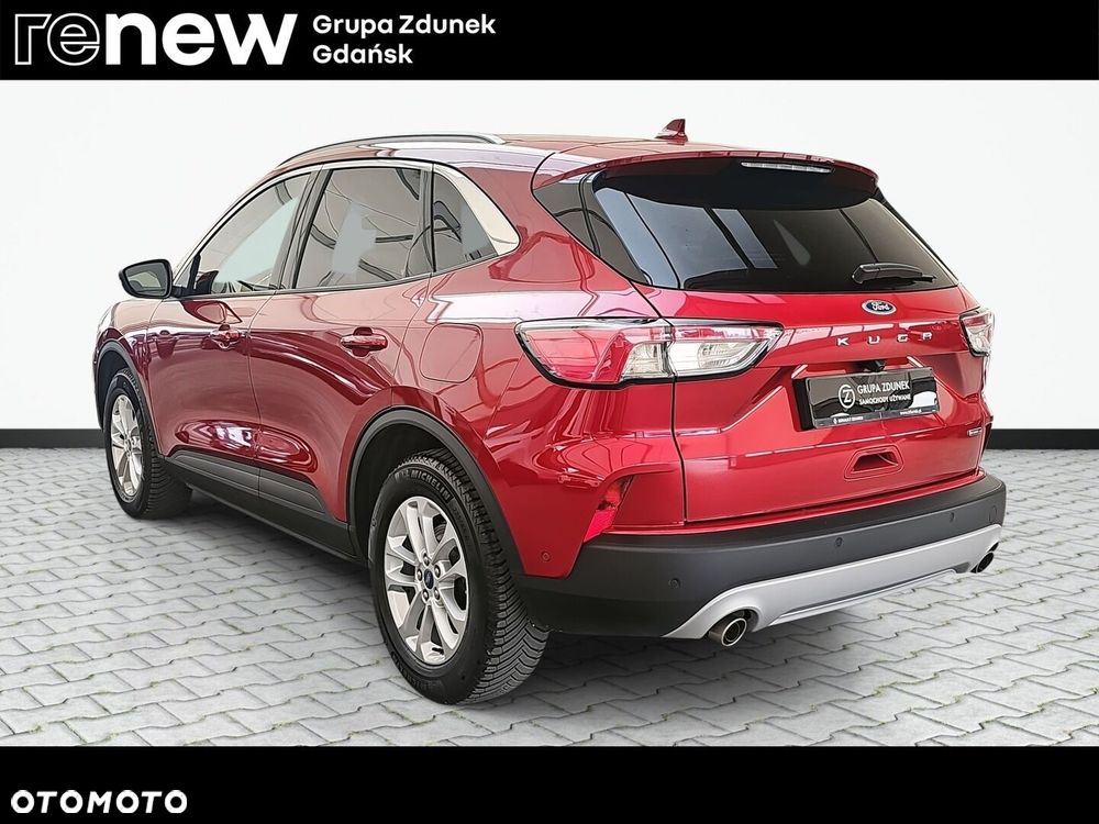 Ford Kuga - 8