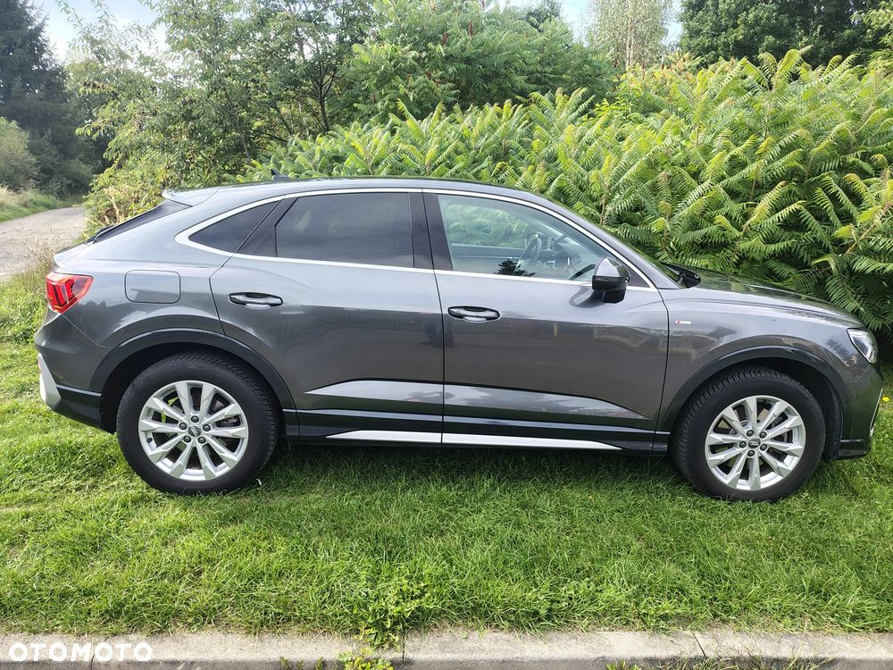 Audi Q3 Sportback - 4