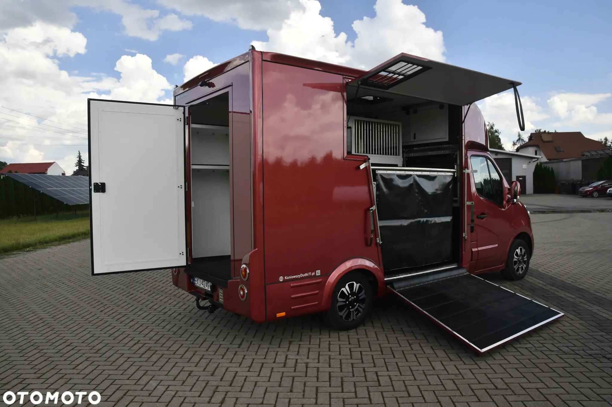 Renault Master Koniowóz - 14