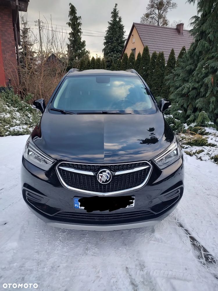 Buick Encore - 2