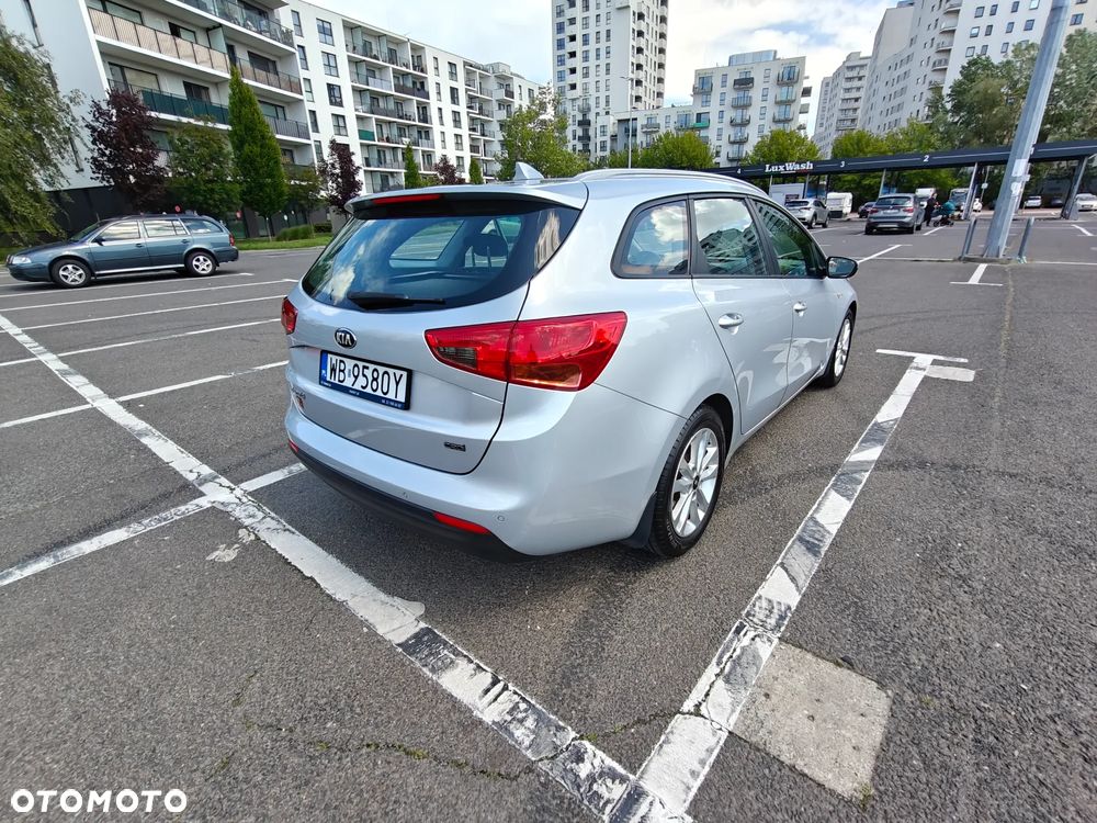 Kia Ceed 1.6 CRDi M - 4