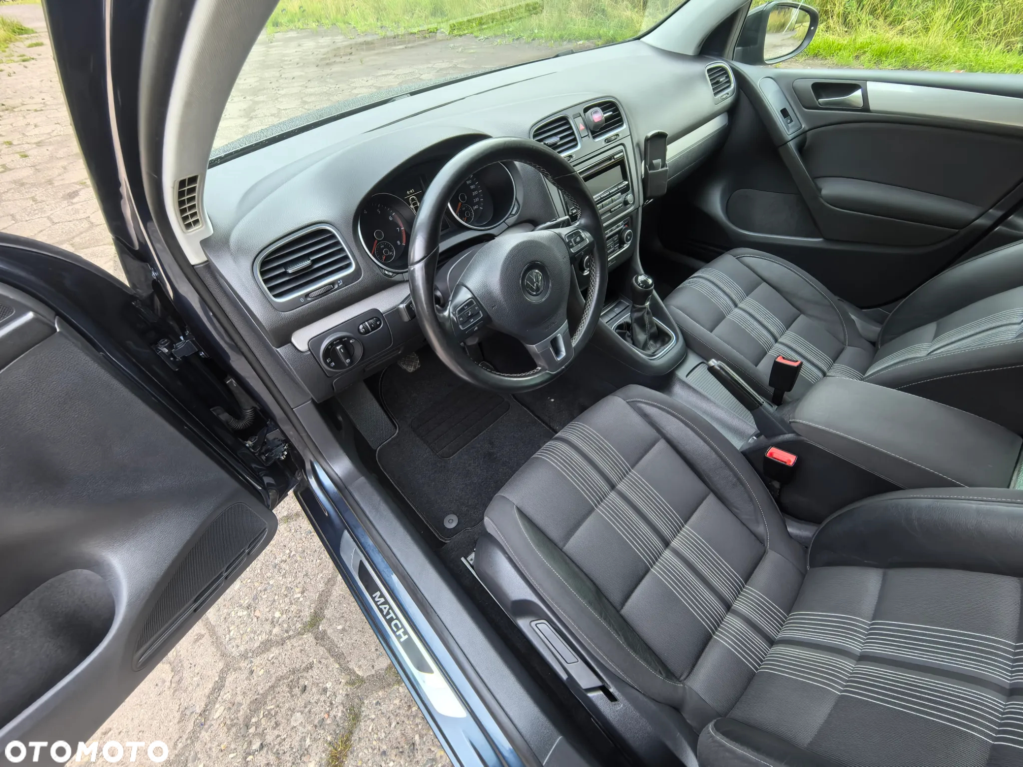 Volkswagen Golf - 23