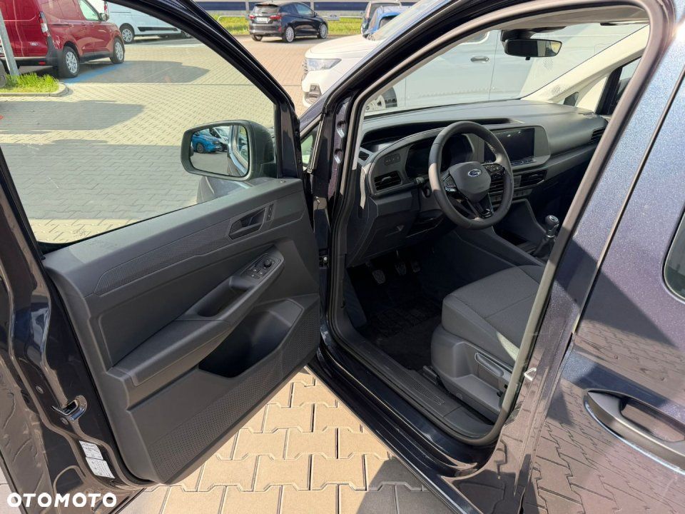 Ford Tourneo Connect - 13