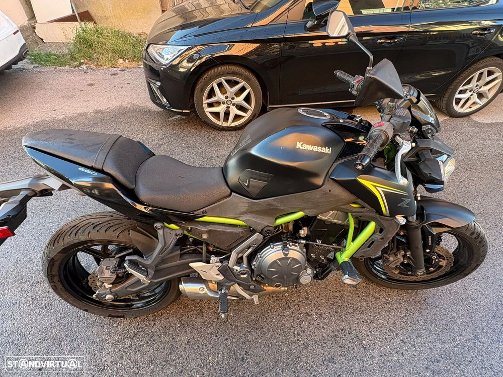 Kawasaki Z Z650 | 2018 | Apenas 15.000km - 6