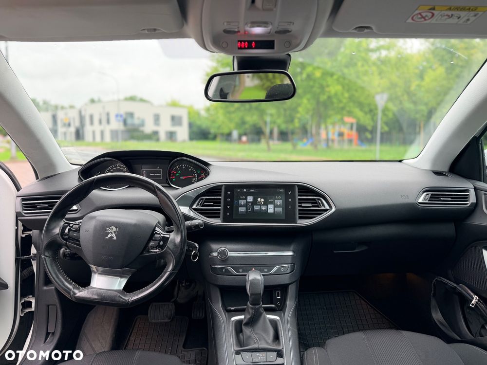 Peugeot 308 BlueHDi FAP 150 EAT6 Stop & Start Allure - 16