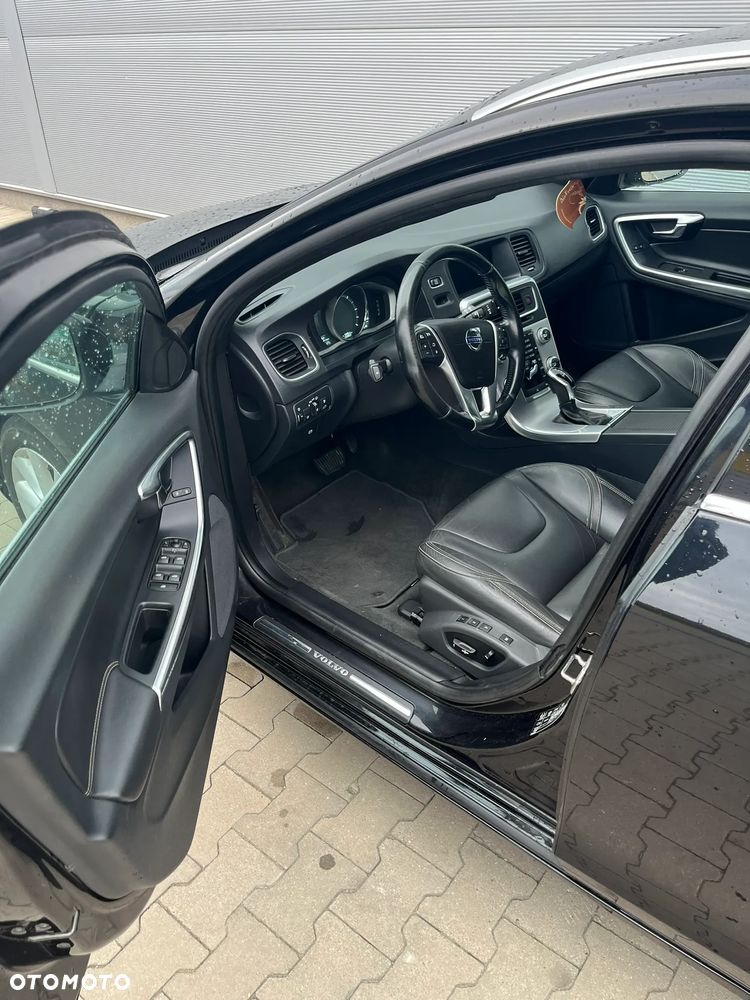 Volvo V60 D3 Drive-E Kinetic - 5