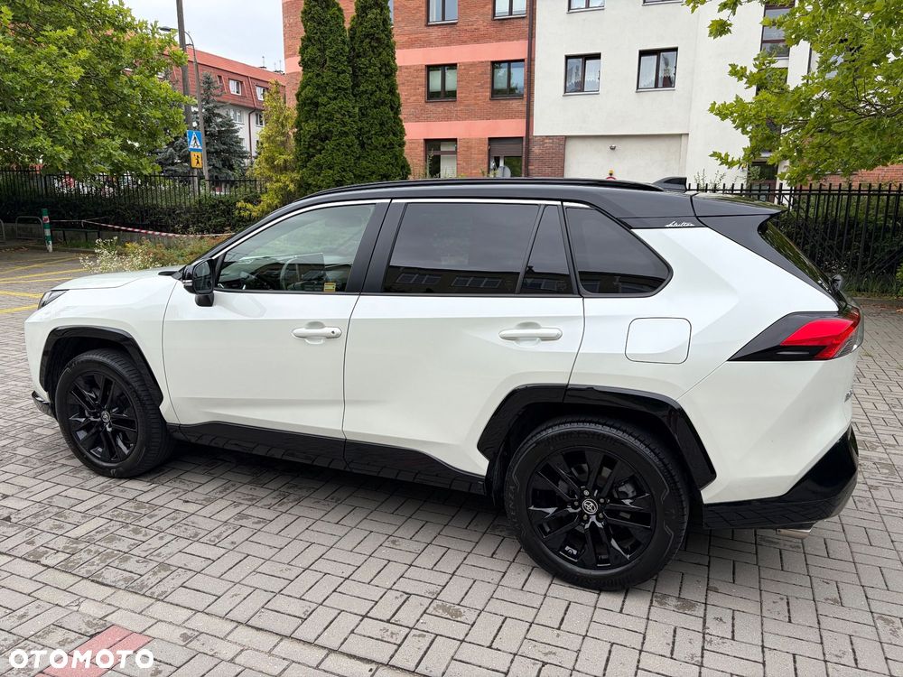 Toyota RAV4 - 9