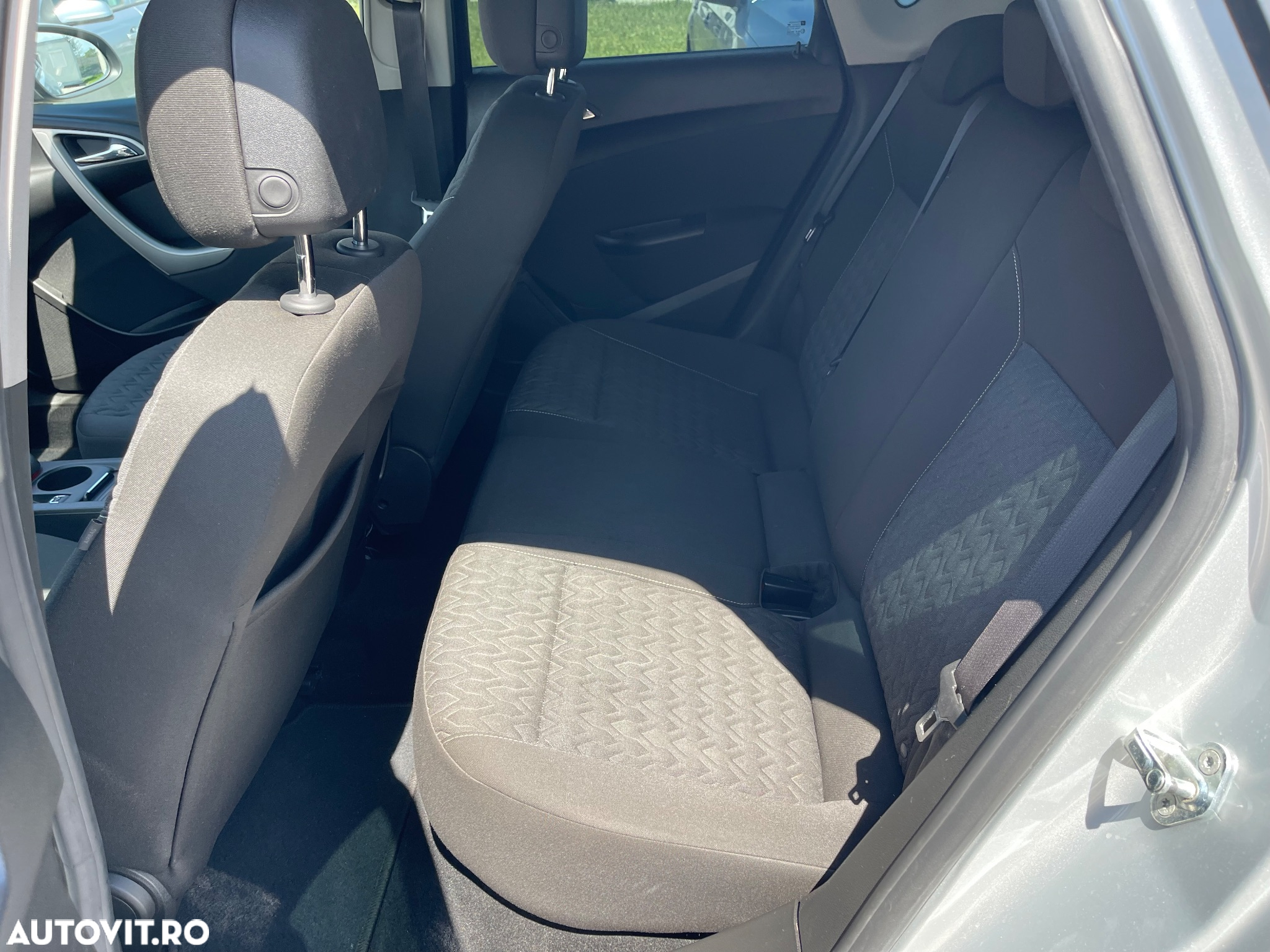 Opel Astra 1.7 CDTI ECOTEC Active - 9
