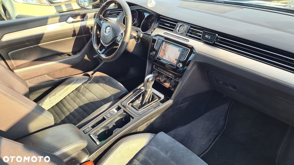 Volkswagen Passat 2.0 TDI BMT Highline DSG7 - 4