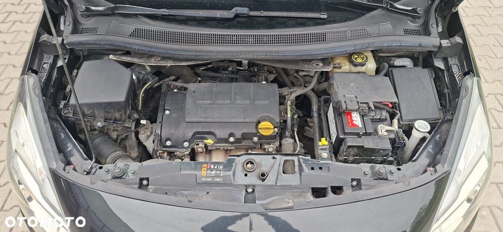 Opel Meriva 1.4 Cosmo - 36