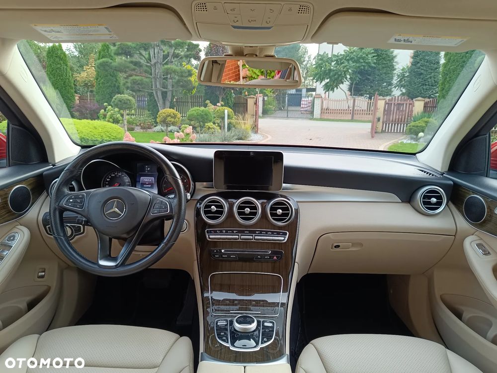 Mercedes-Benz GLC - 22