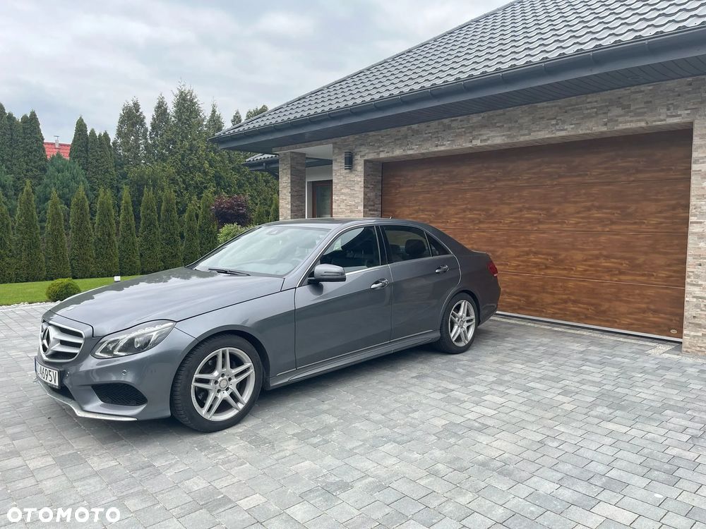 Mercedes-Benz Klasa E 350 4Matic 7G-TRONIC - 13