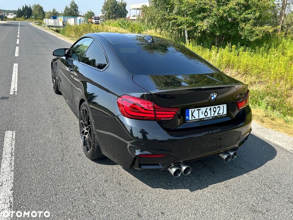 BMW M4 Coupe DKG Competition - 28