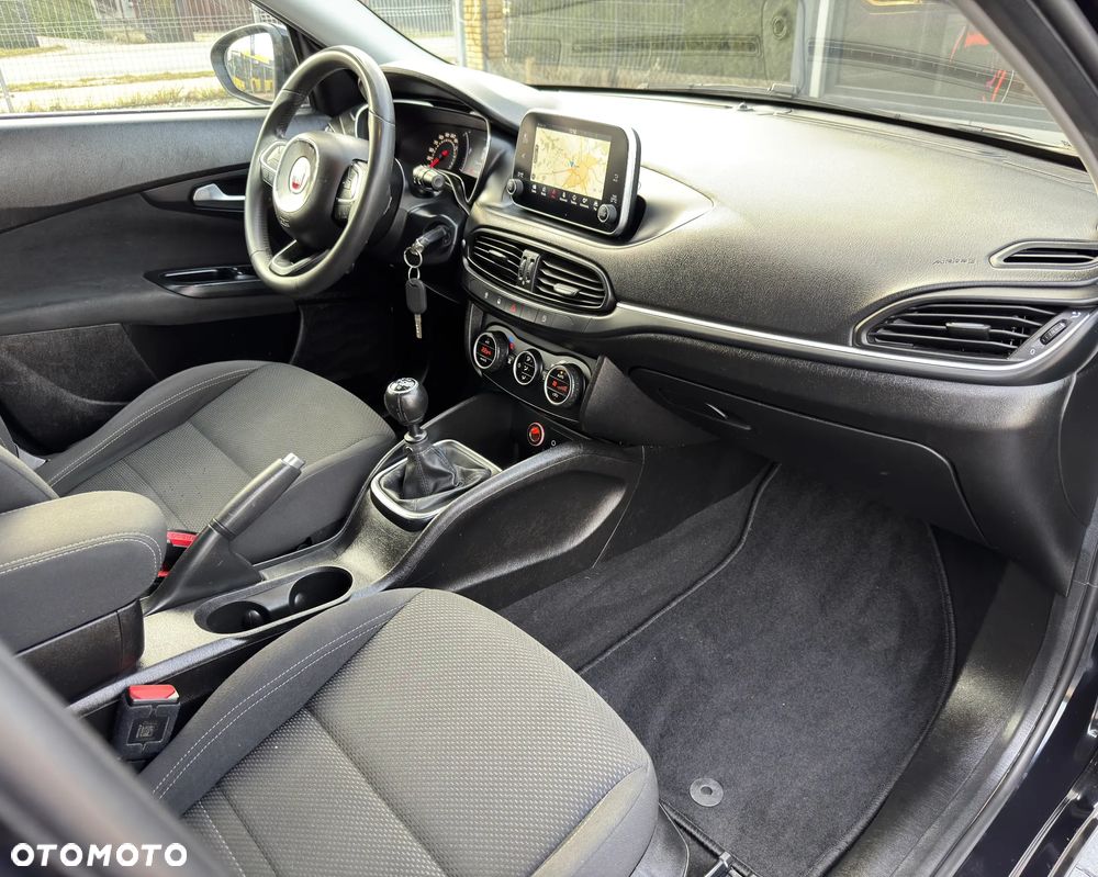 Fiat Tipo 1.4 T-Jet Lounge - 31