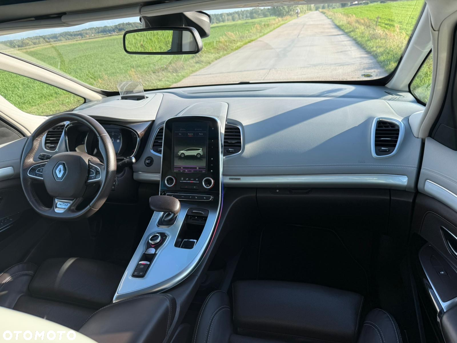 Renault Espace 1.6 dCi Energy Initiale Paris EDC - 36