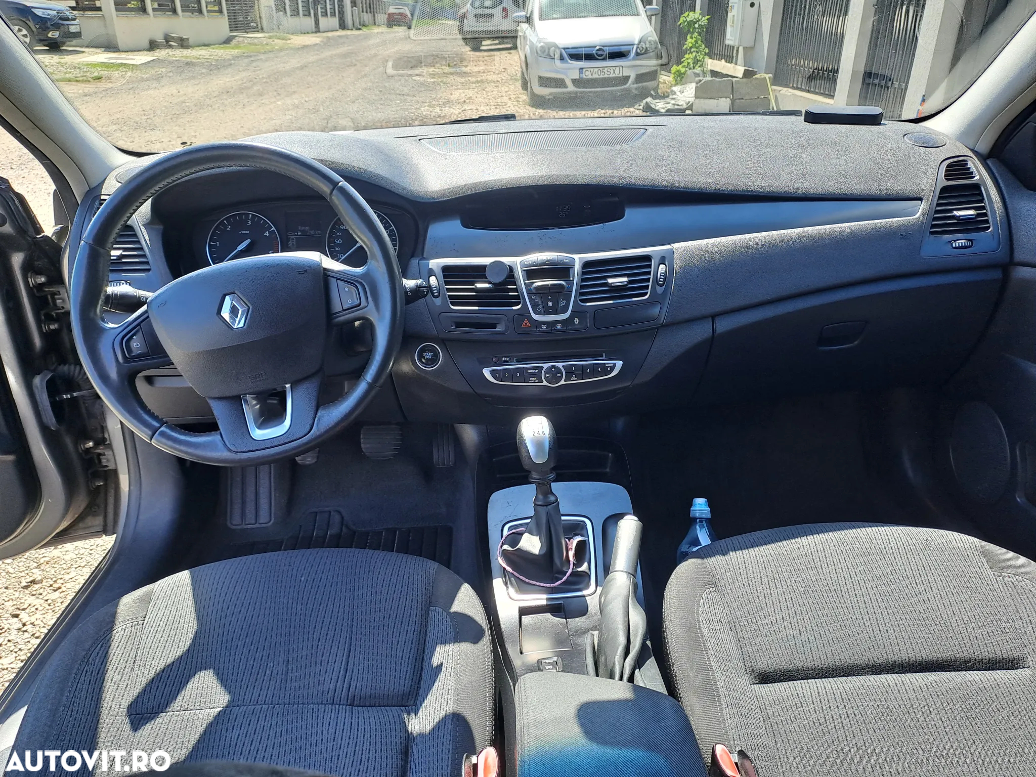 Renault Laguna 1.5 dCi Exception - 13