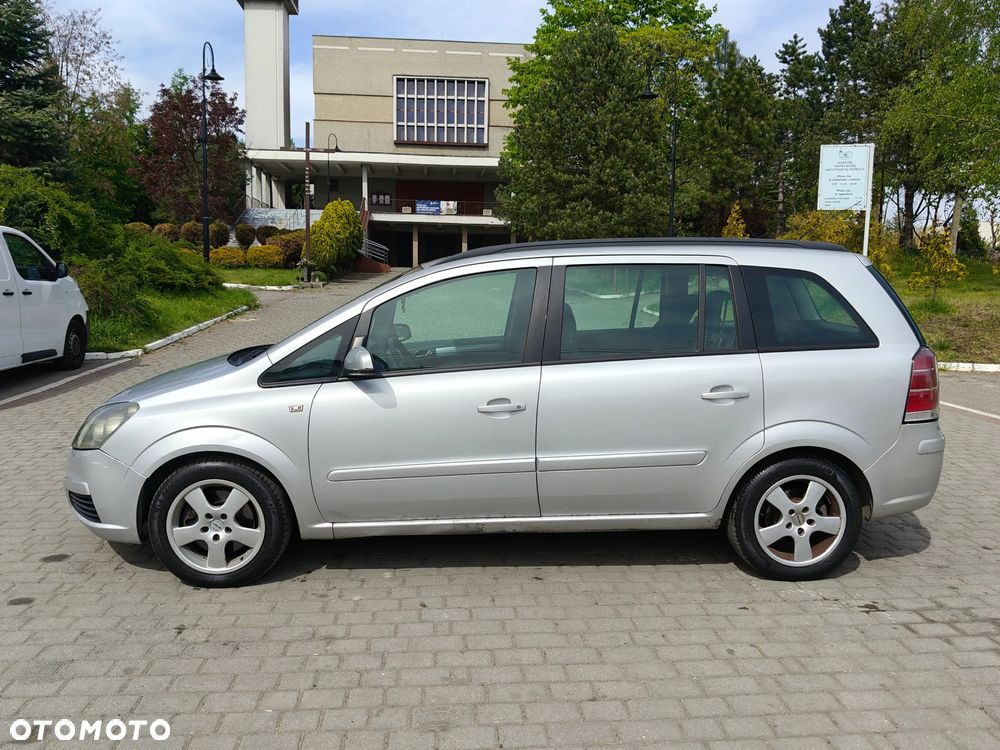 Opel Zafira 1.9 CDTI Catch me - 4