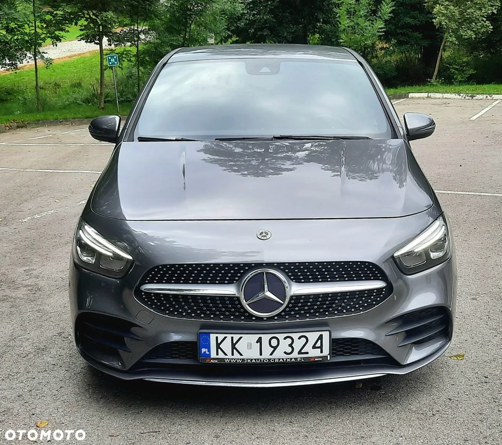 Mercedes-Benz Klasa B 200 d 4-Matic AMG Line 8G-DCT - 3