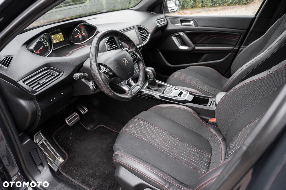 Peugeot 308 BlueHDi FAP 150 EAT6 Stop&Start GT-Line Edition - 17