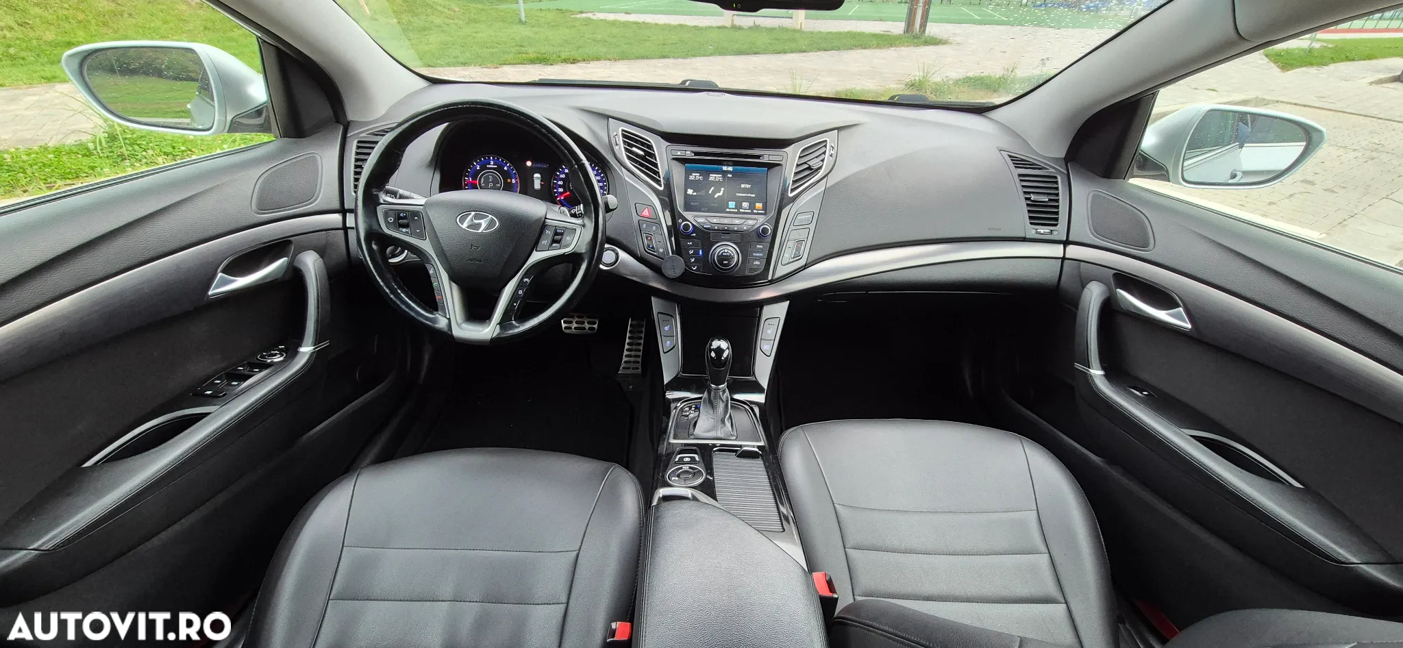 Hyundai i40 Kombi 1.7 CRDi DCT Premium - 9