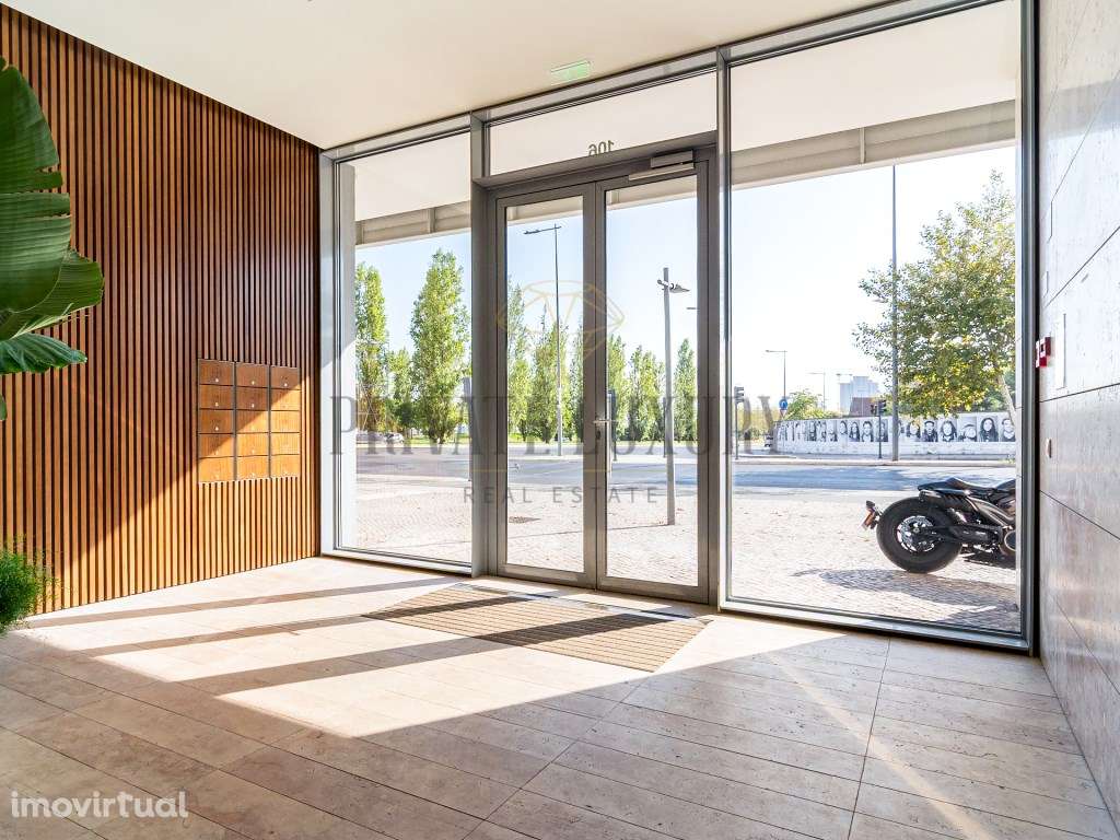 Apartamento T2 com vista para o Rio Tejo - Grande imagem: 2/18