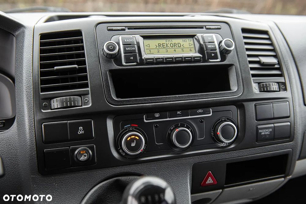 Volkswagen Transporter - 16