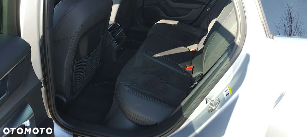 Audi A6 Avant 35 TDI S tronic S line - 11