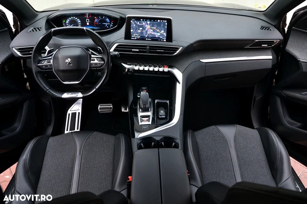 Peugeot 3008 1.6 BlueHDI S&S EAT6 GT-Line - 23