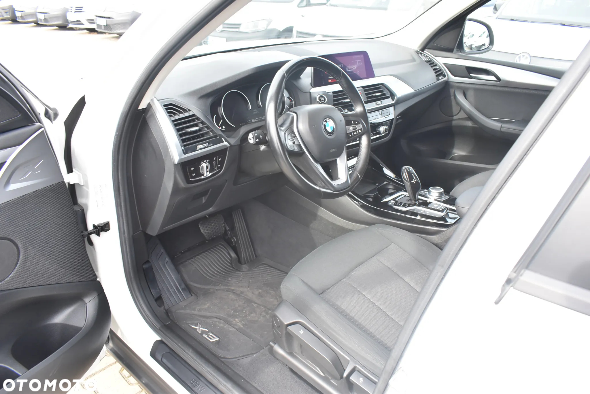BMW X3 xDrive20i GPF - 9