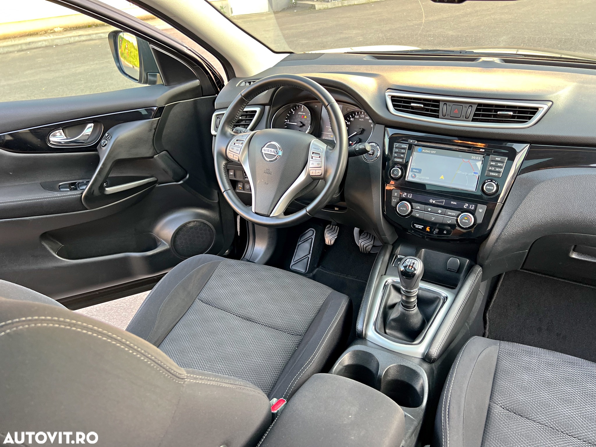 Nissan Qashqai 1.6 DCI TEKNA - 4