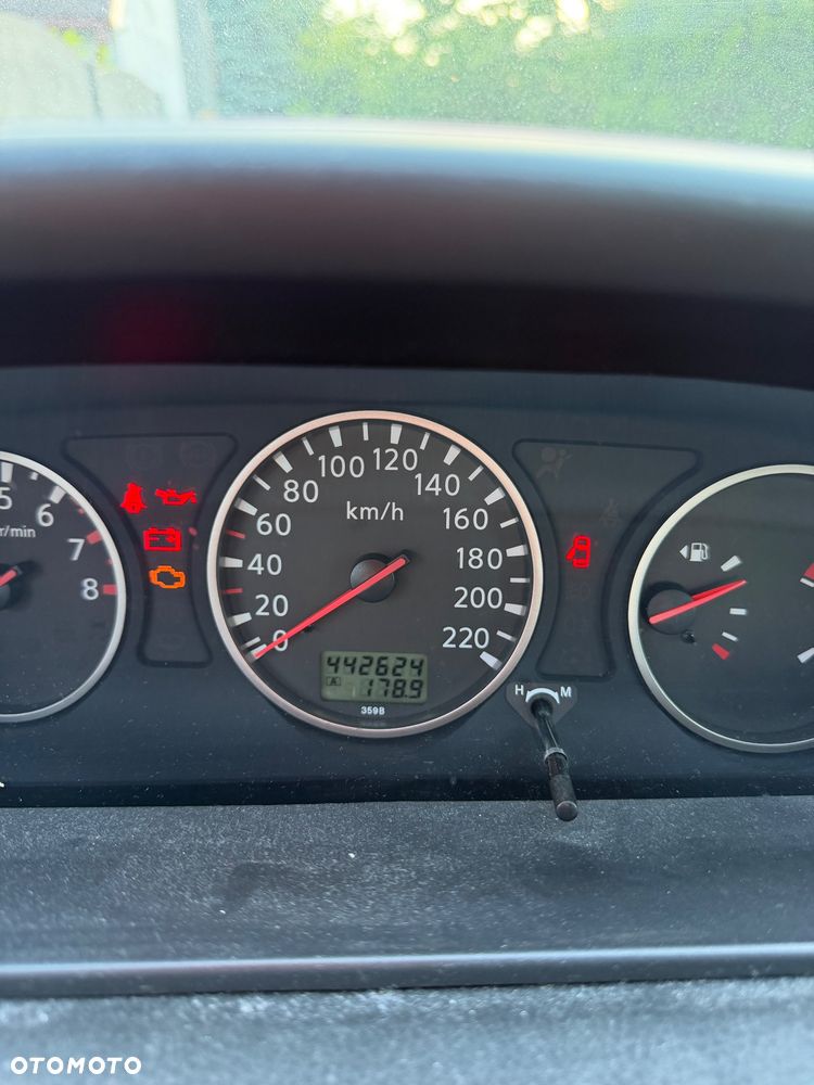 Nissan X-Trail 2.0 Comfort - 12