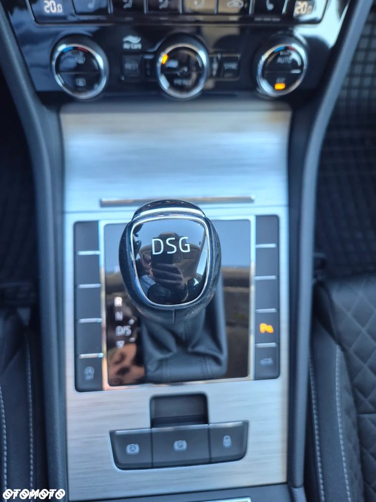 Skoda Superb 1.5 TSI Ambition DSG - 25