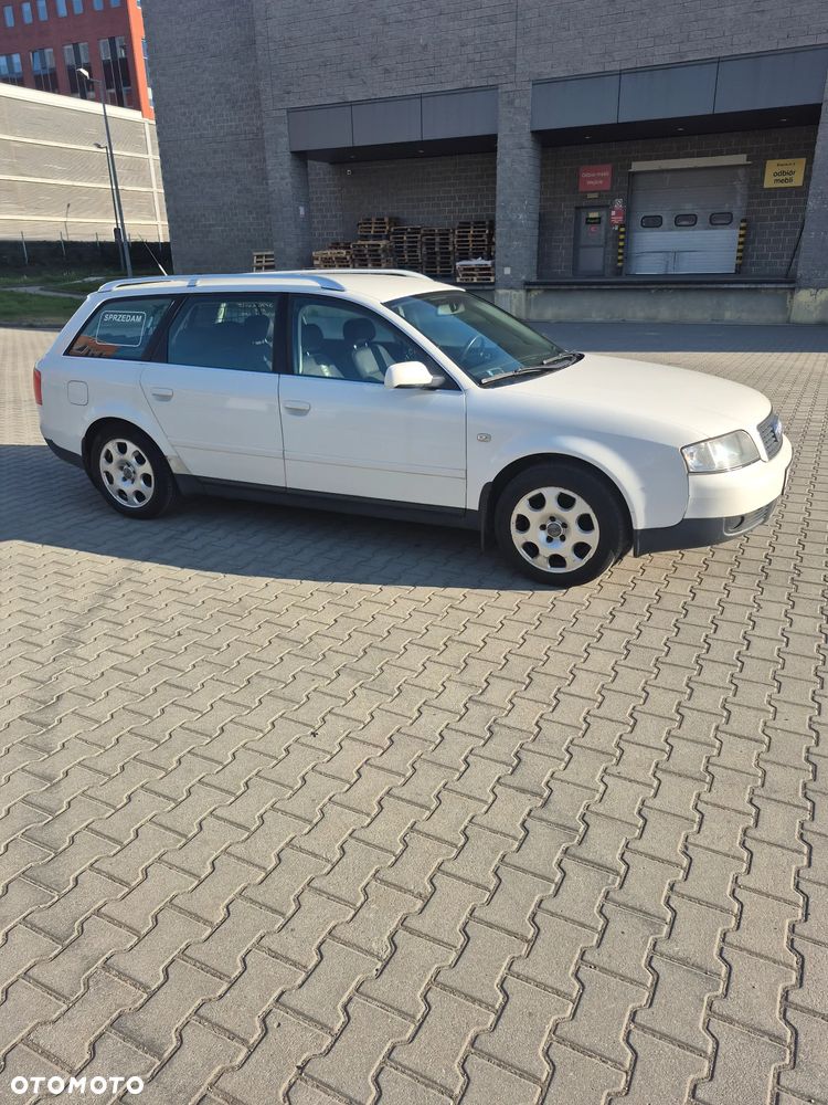 Audi A6 Avant - 4