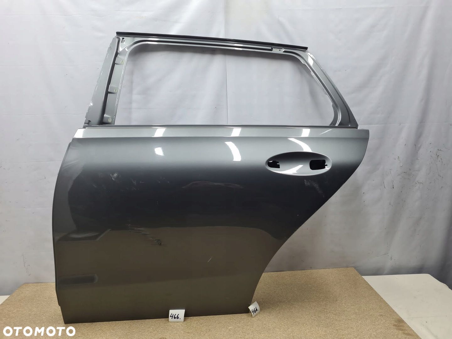 DRZWI LEWY TYŁ MERCEDES C KLASA W206 KOMBI - 1
