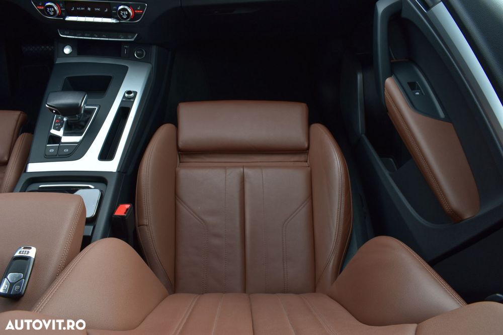 Audi Q5 50 TFSIe quattro S tronic S line - 13