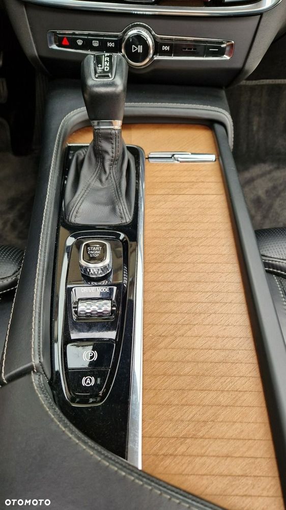 Volvo V90 - 30