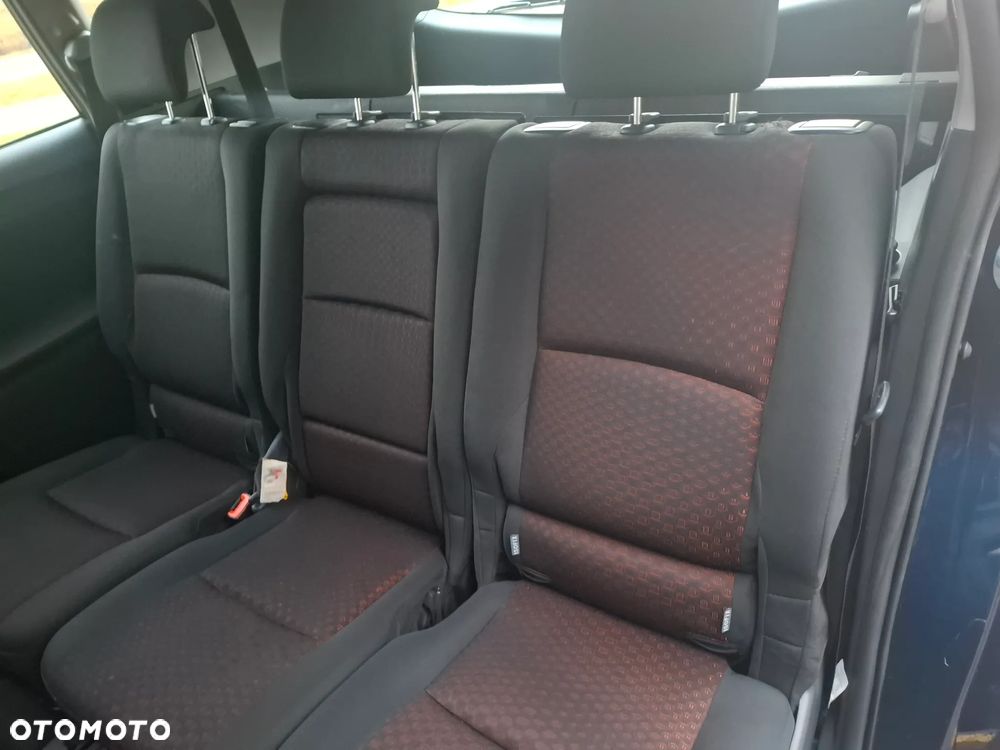 Toyota Verso 1.8 Edition - 9