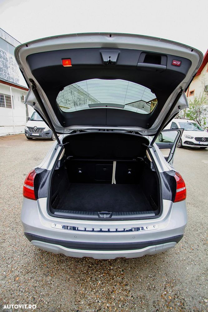Mercedes-Benz GLA 220 4MATIC - 21
