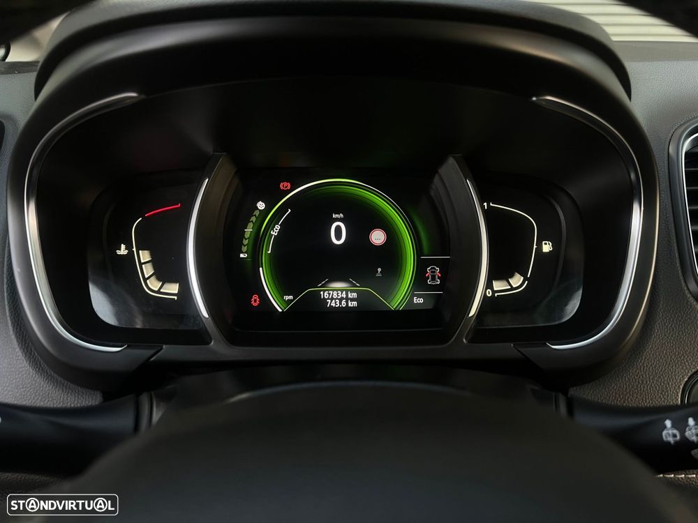 Renault Grand Scénic dCi 110 Paris - 23