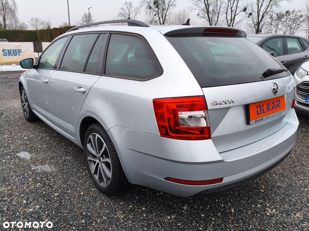 Skoda Octavia 1.6 TDI DSG Soleil - 8