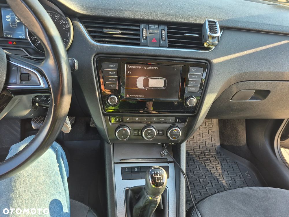 Skoda Octavia 2.0 TDI Style - 13